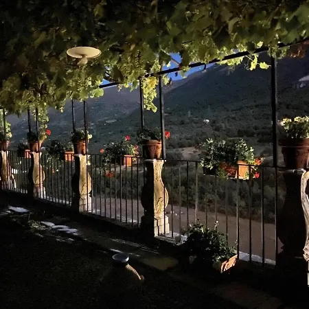 Il Giardinetto Di Pettorano - Intero 吉齐奥河畔佩托拉诺